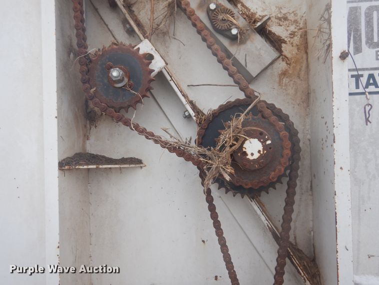 image for item GX9847 Mohrlang feed metering box