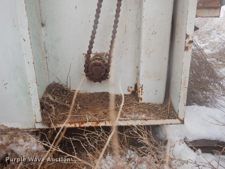 image for item GX9847 Mohrlang feed metering box