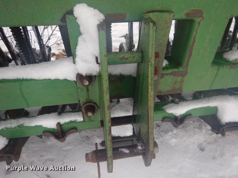 image for item GX9849 Great Plains Solid Stand 20 grain drill