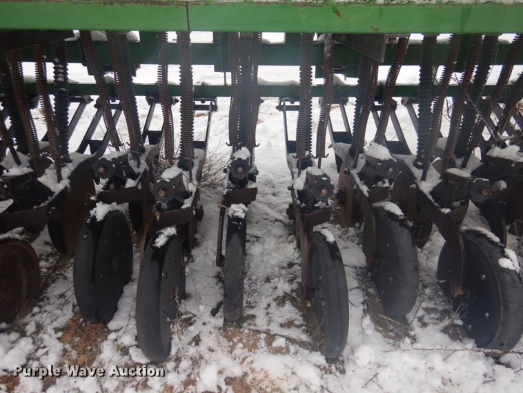 image for item GX9849 Great Plains Solid Stand 20 grain drill