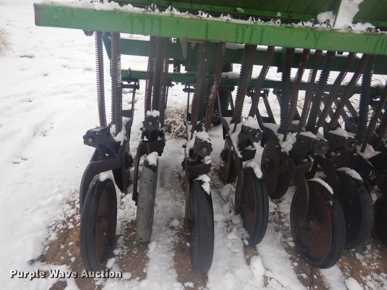 image for item GX9849 Great Plains Solid Stand 20 grain drill