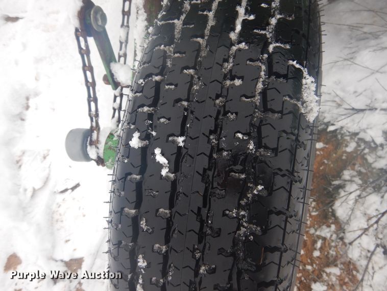 image for item GX9849 Great Plains Solid Stand 20 grain drill