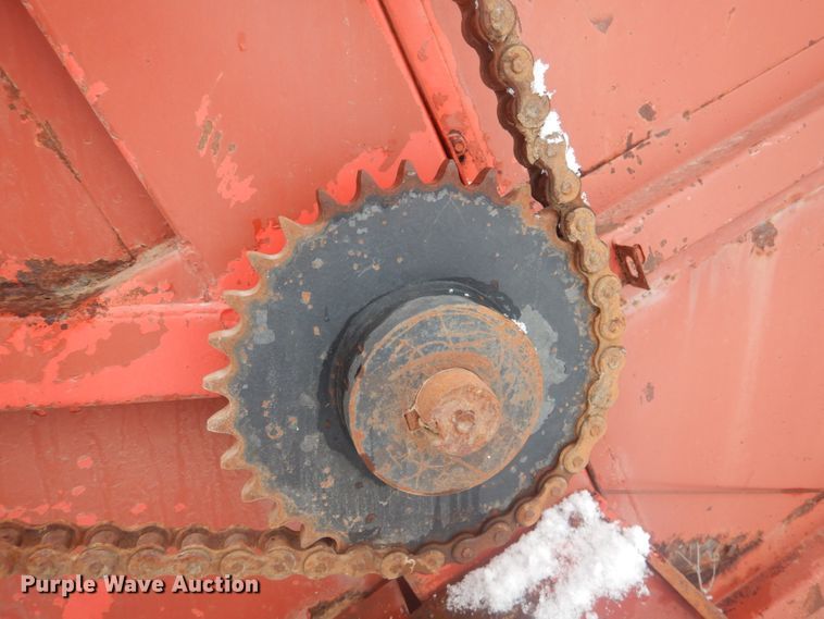 image for item GX9851 Hesston 4870 square bale processor