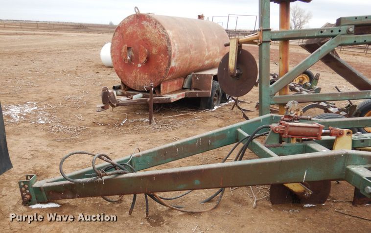 image for item GX9853 Tillage equipment