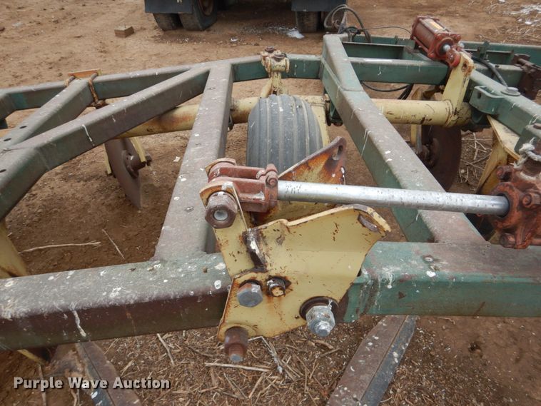 image for item GX9853 Tillage equipment