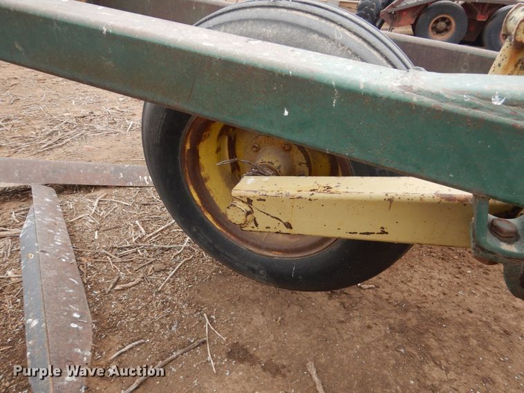 image for item GX9853 Tillage equipment