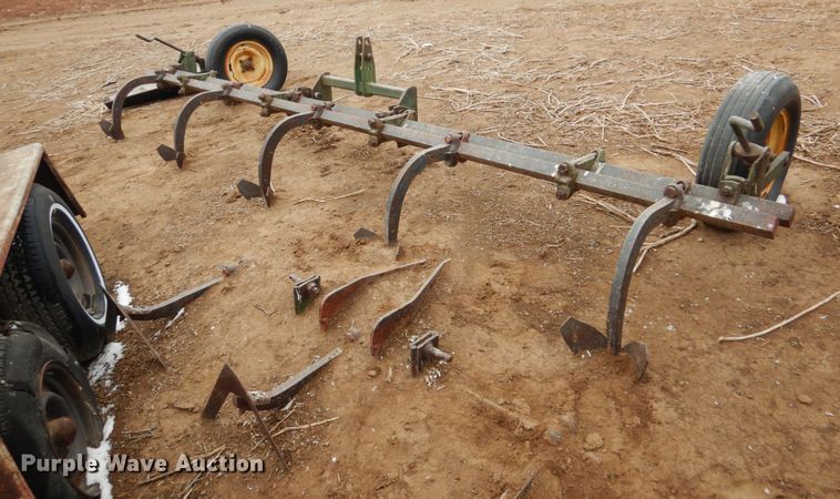 image for item GX9853 Tillage equipment