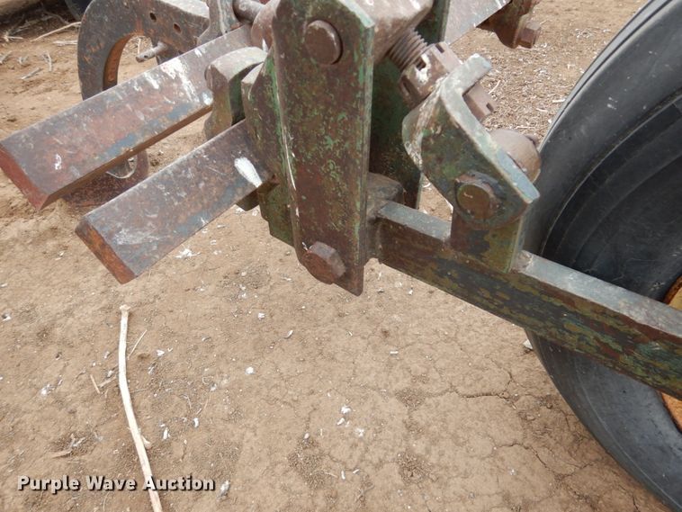 image for item GX9853 Tillage equipment