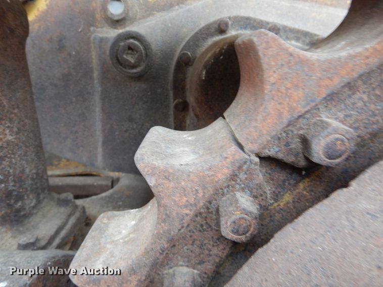 image for item GX9854 Caterpillar D6B dozer