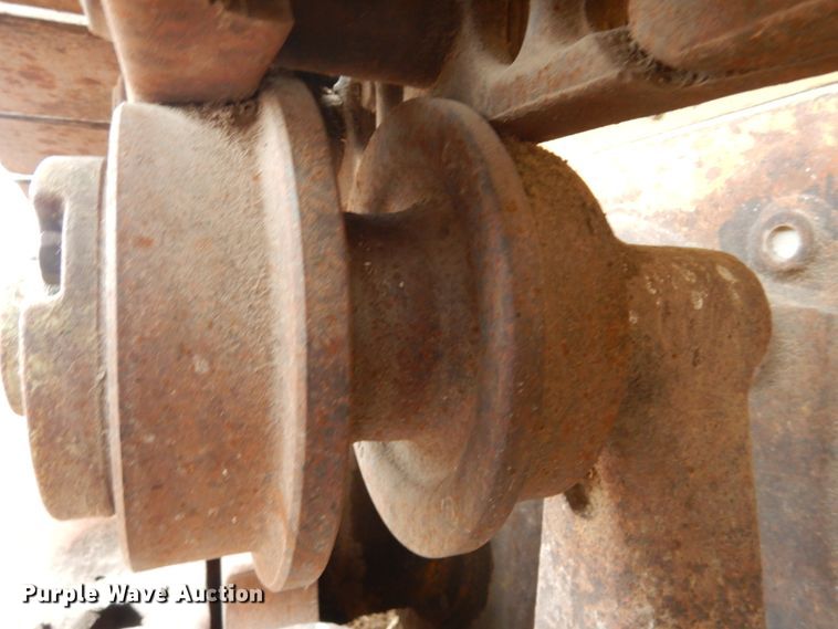 image for item GX9854 Caterpillar D6B dozer