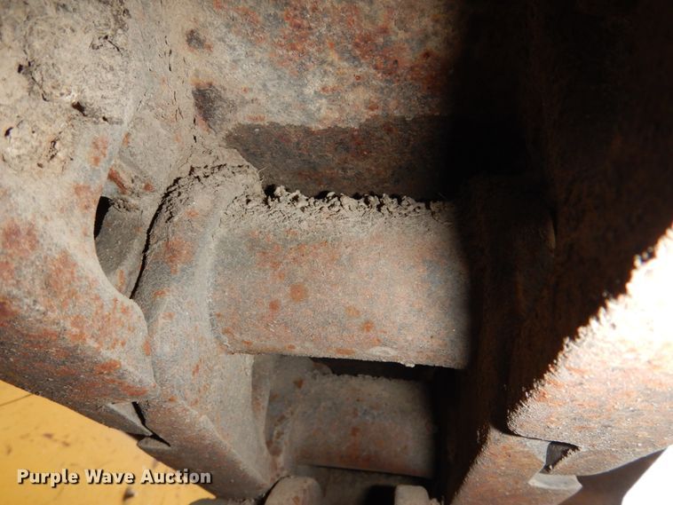 image for item GX9854 Caterpillar D6B dozer