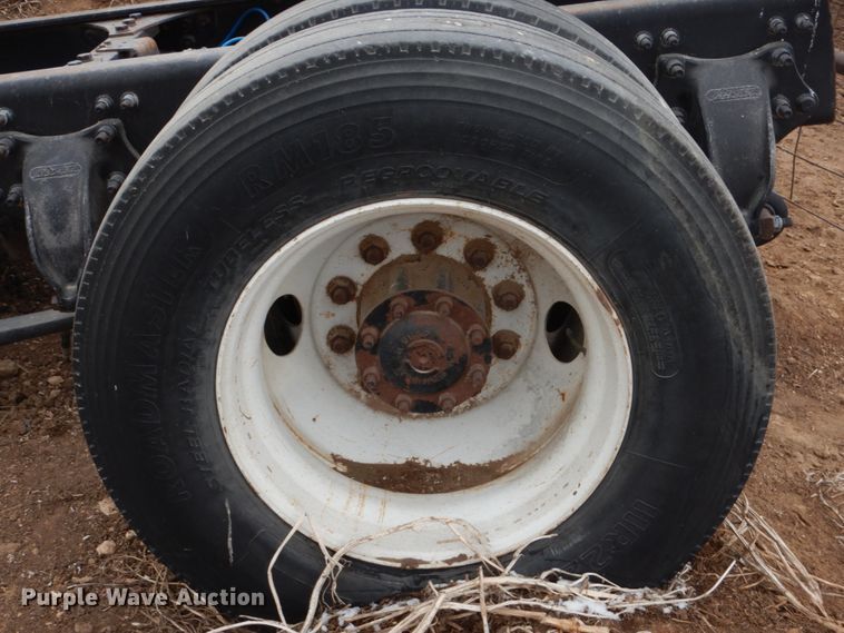 image for item GX9858 Rear end assembly