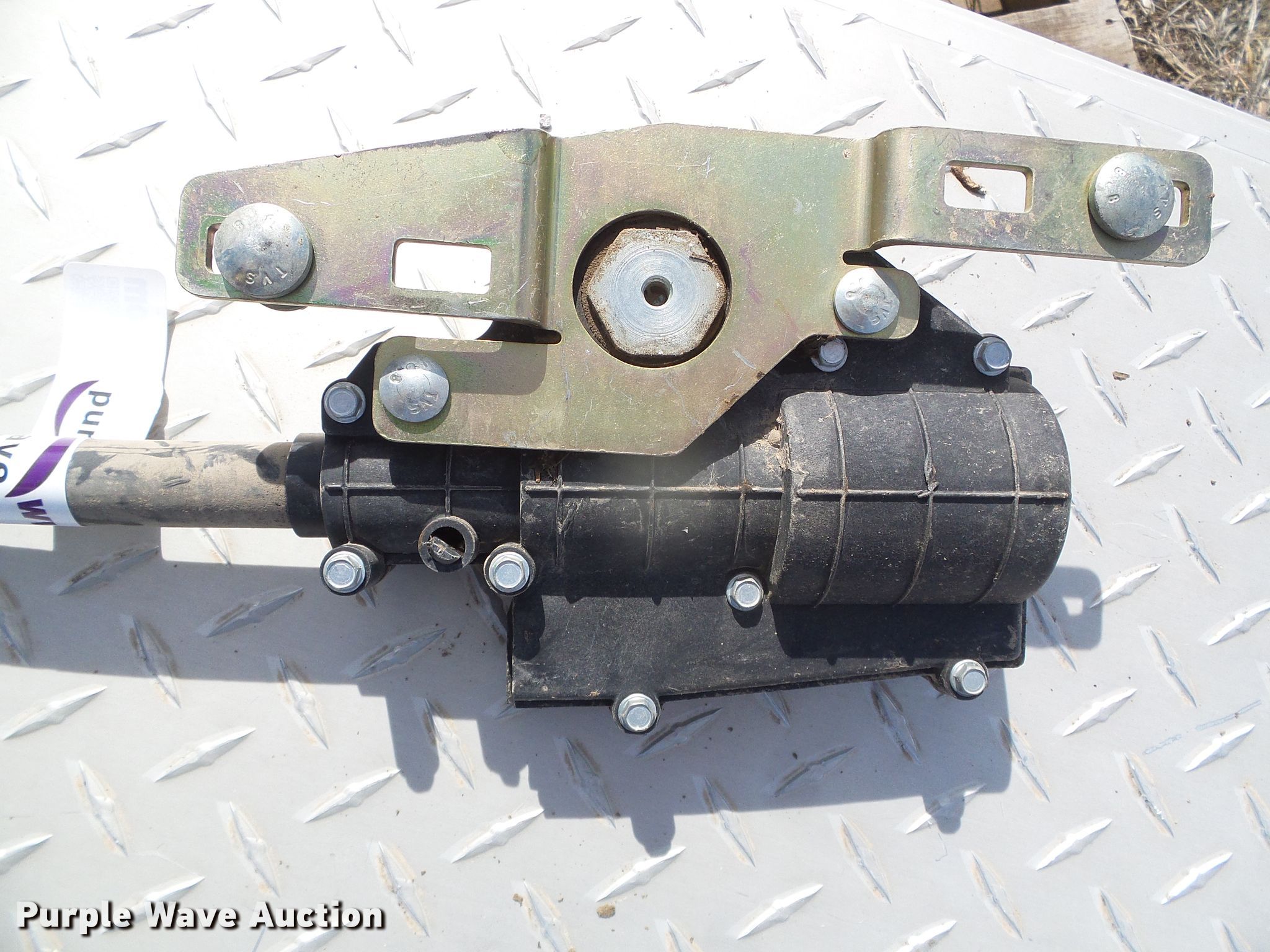 (12) electric planter clutches in Sublette, KS Item EL9111 sold