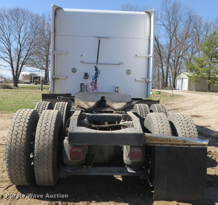 image for item DB10000 1998 Peterbilt 377 semi truck