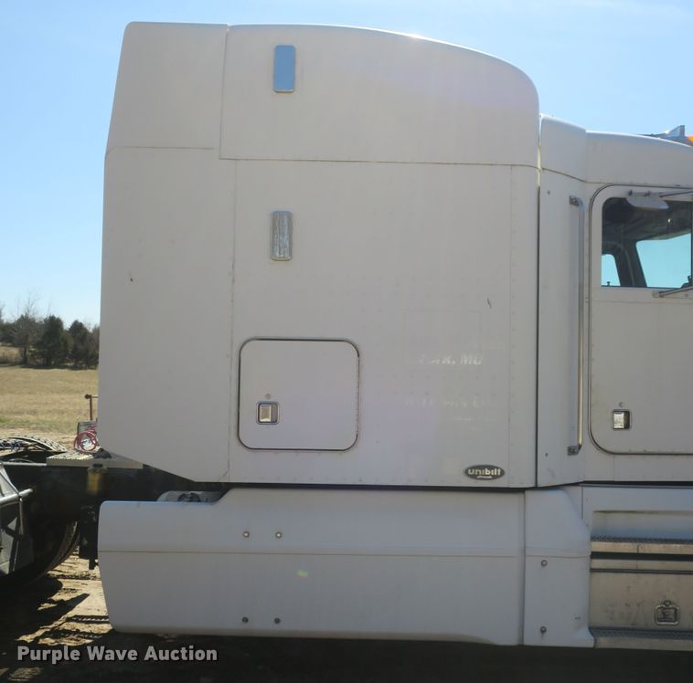 image for item DB10000 1998 Peterbilt 377 semi truck