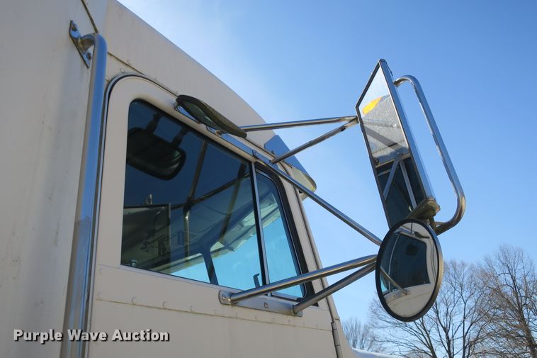 image for item DB10000 1998 Peterbilt 377 semi truck