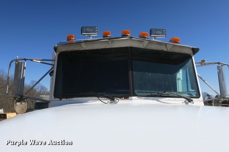 image for item DB10000 1998 Peterbilt 377 semi truck