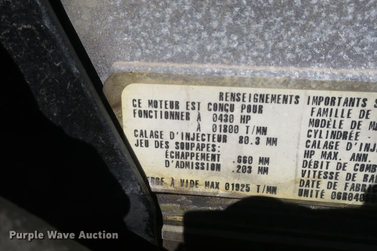 image for item DB10000 1998 Peterbilt 377 semi truck