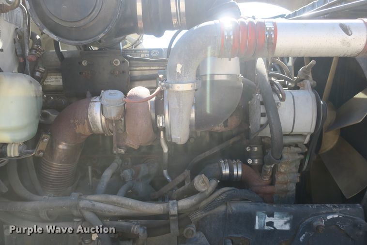 image for item DB10000 1998 Peterbilt 377 semi truck