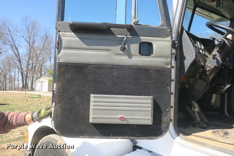 image for item DB10000 1998 Peterbilt 377 semi truck