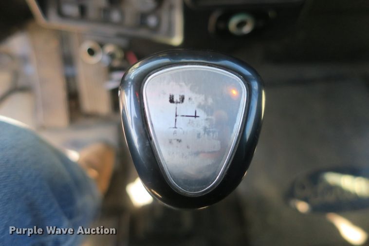 image for item DB10000 1998 Peterbilt 377 semi truck