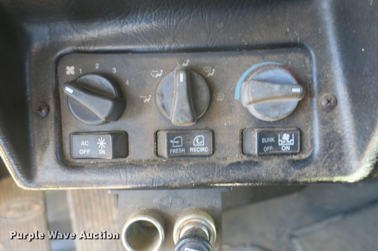 image for item DB10000 1998 Peterbilt 377 semi truck