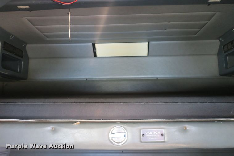 image for item DB10000 1998 Peterbilt 377 semi truck