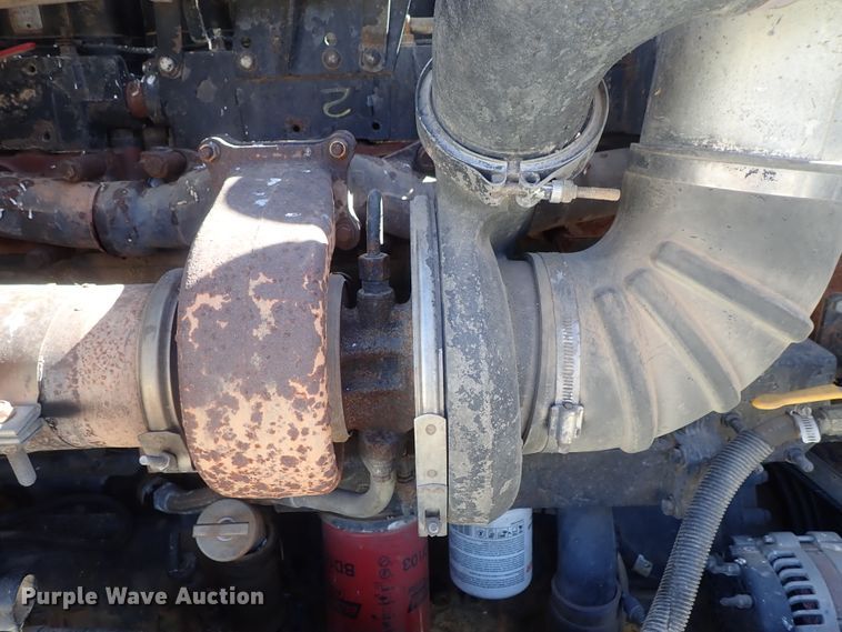 image for item DC3292 1996 Kenworth T800 semi truck