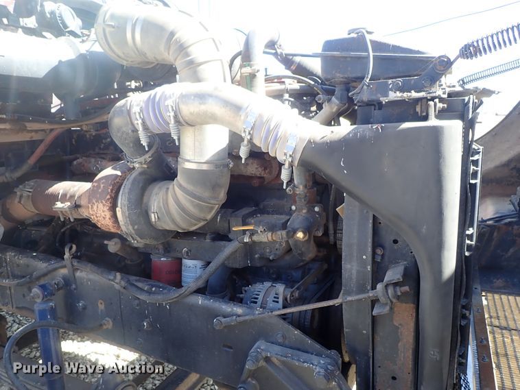 image for item DC3292 1996 Kenworth T800 semi truck