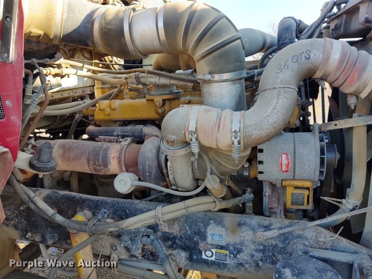 image for item DE6902 2003 Kenworth T800 semi truck