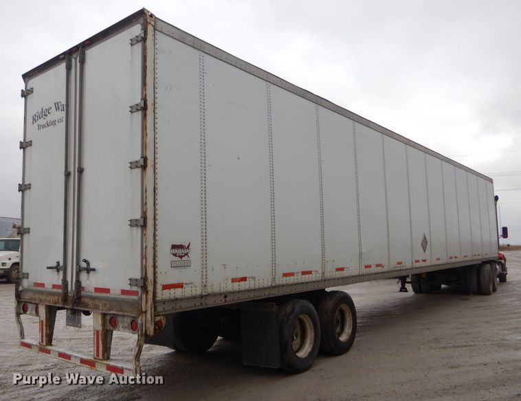 image for item DF3017 2000 Wabash dry van trailer