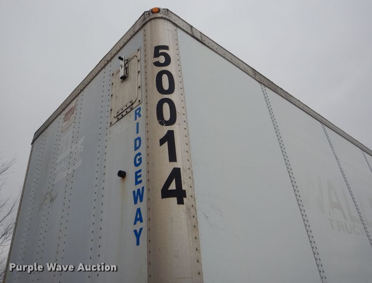 image for item DF3017 2000 Wabash dry van trailer