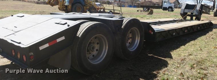 image for item DF5083 1995 Witzco Challenger RG35 lowboy equipment trailer