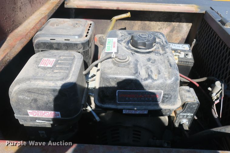 image for item DF5083 1995 Witzco Challenger RG35 lowboy equipment trailer