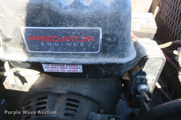 image for item DF5083 1995 Witzco Challenger RG35 lowboy equipment trailer