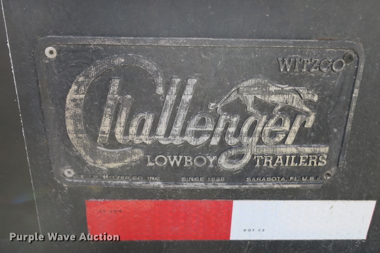 image for item DF5083 1995 Witzco Challenger RG35 lowboy equipment trailer