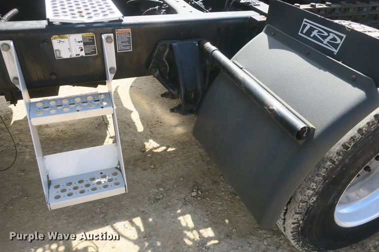 image for item DF5091 2011 Kenworth T660 semi truck