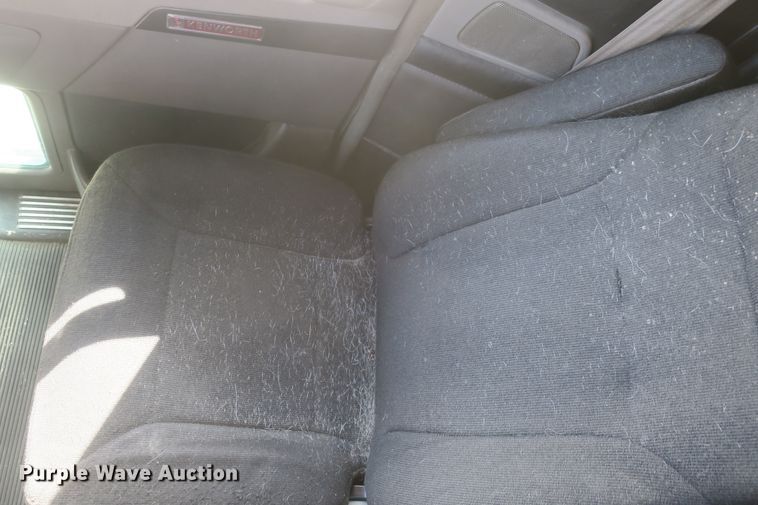 image for item DF5091 2011 Kenworth T660 semi truck