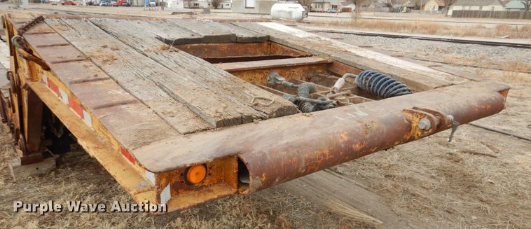 image for item DF7364 1974 Load King EZ Fold equipment trailer