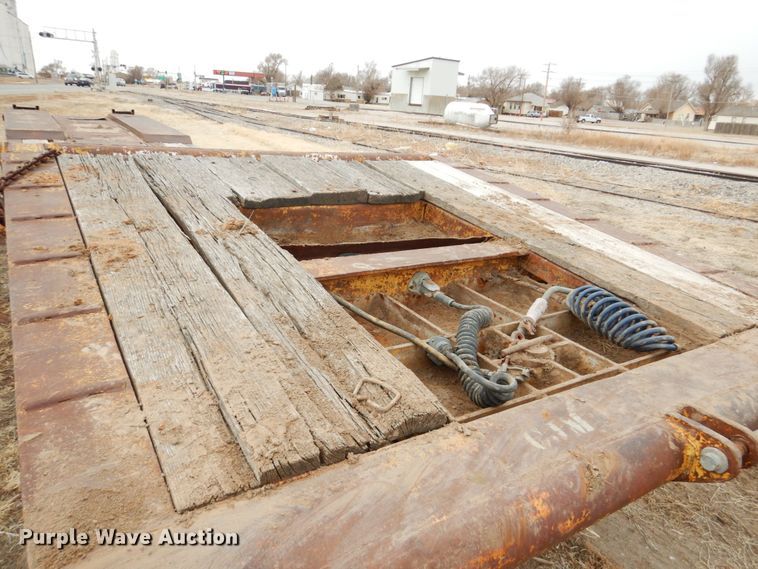 image for item DF7364 1974 Load King EZ Fold equipment trailer