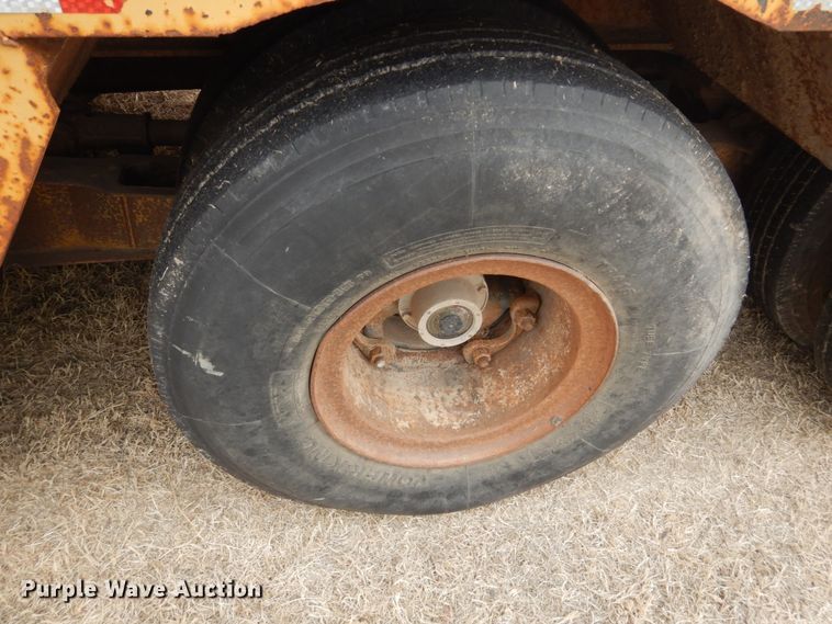 image for item DF7364 1974 Load King EZ Fold equipment trailer