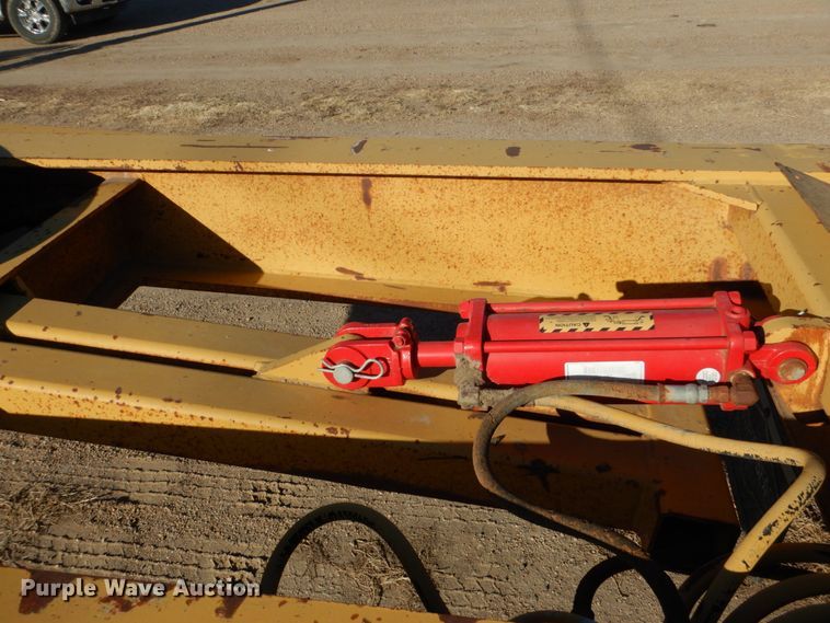 image for item DF7402 1996 Load King 503 PHD lowboy equipment trailer