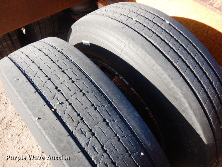 image for item DF7402 1996 Load King 503 PHD lowboy equipment trailer