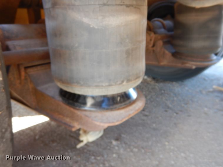 image for item DF7402 1996 Load King 503 PHD lowboy equipment trailer