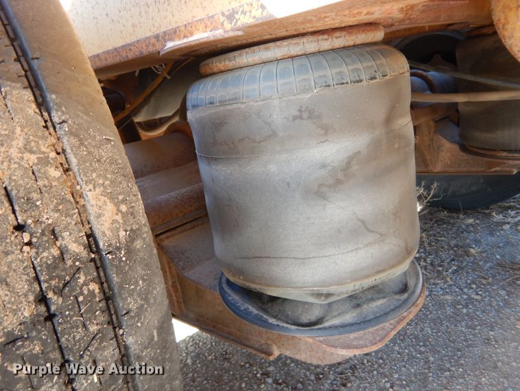 image for item DF7402 1996 Load King 503 PHD lowboy equipment trailer