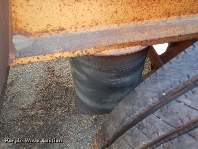 image for item DF7402 1996 Load King 503 PHD lowboy equipment trailer