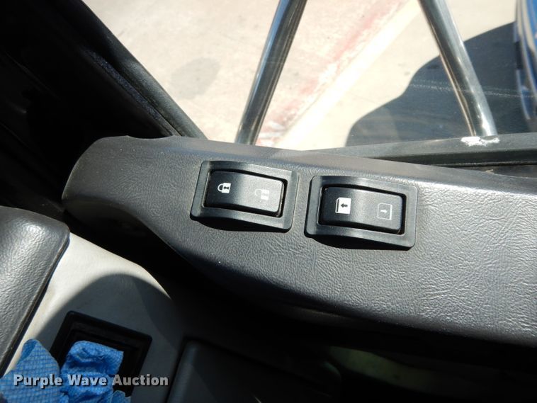 image for item DH2380 2015 Western Star 4900SB semi truck