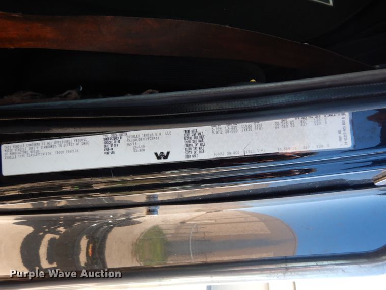 image for item DH2380 2015 Western Star 4900SB semi truck