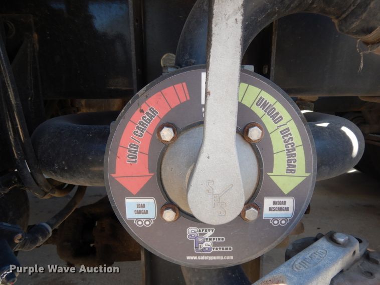 image for item DH2380 2015 Western Star 4900SB semi truck