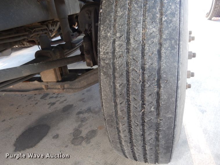 image for item DH2380 2015 Western Star 4900SB semi truck